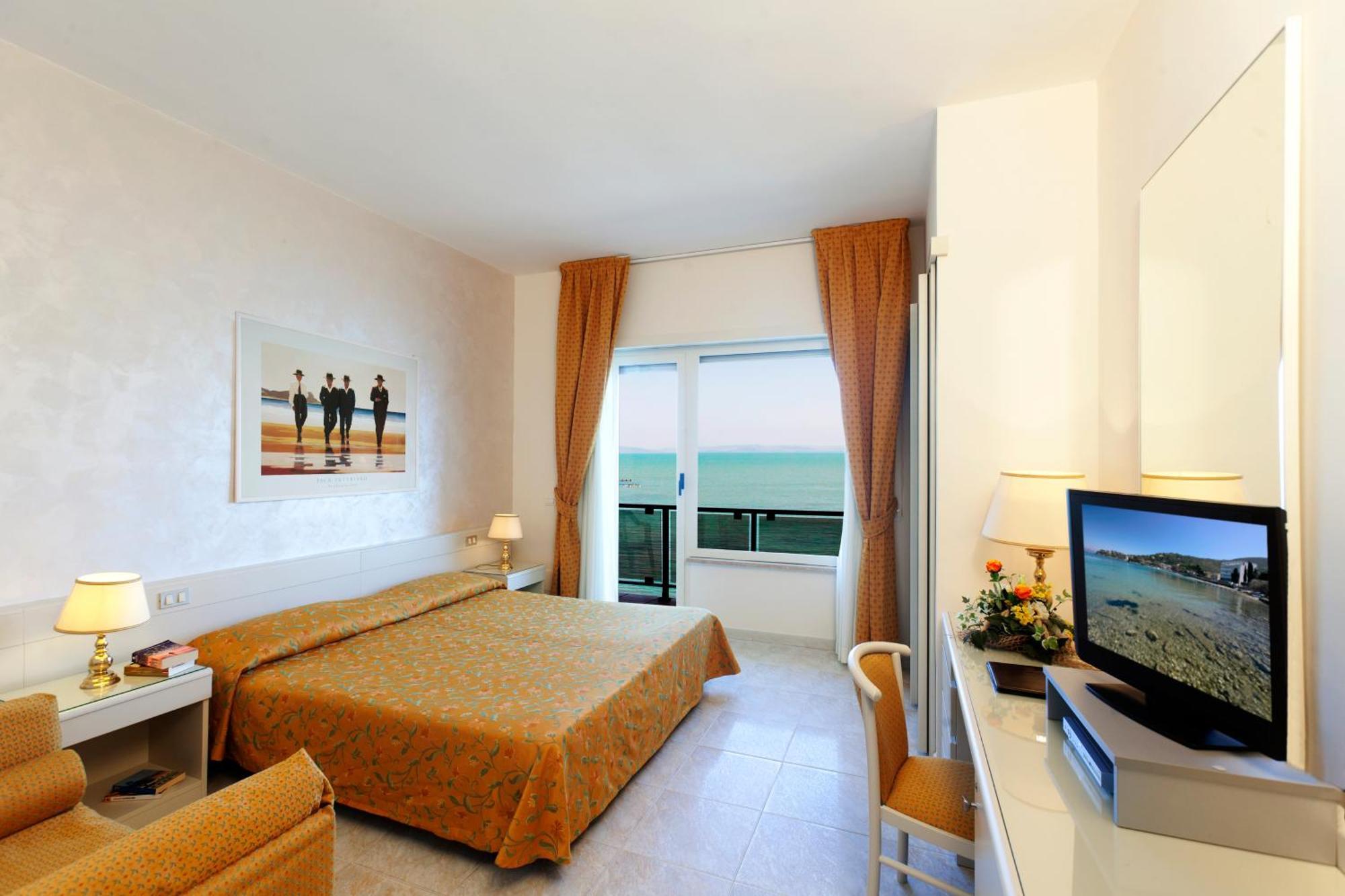 Baia D'Argento Hotell Porto Santo Stefano  Exteriör bild