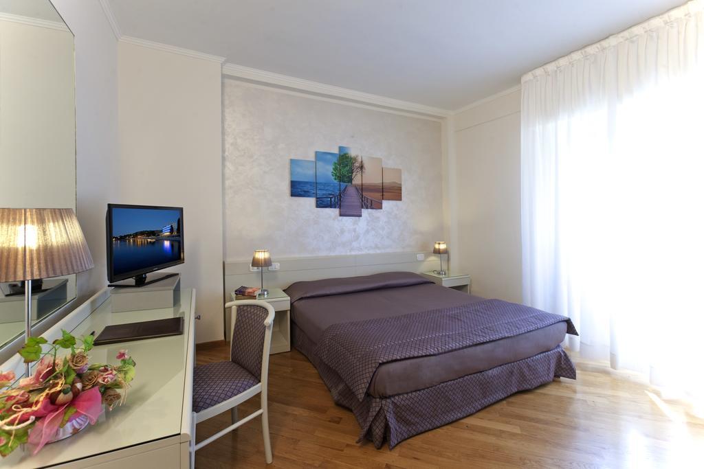 Baia D'Argento Hotell Porto Santo Stefano  Exteriör bild