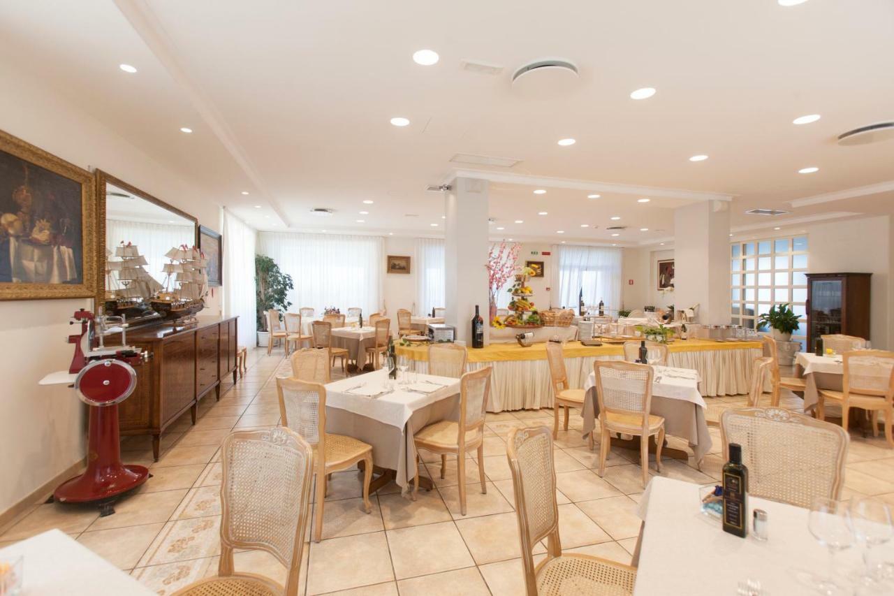 Baia D'Argento Hotell Porto Santo Stefano  Exteriör bild